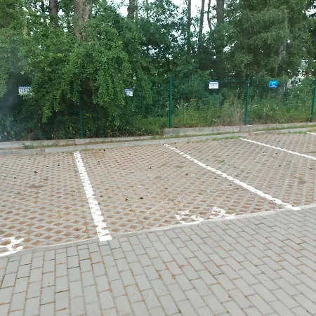 Apartamenty Z Tarasami: Mietowy Spokoj, Romantyczna Szarosc & Niebieska Elegancja Pobierowo Exterior photo