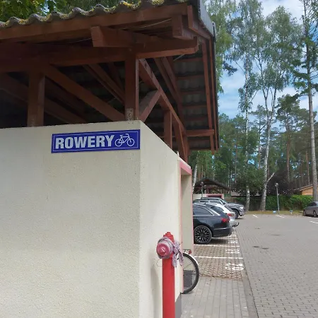 Apartamenty Z Tarasami: Mietowy Spokoj, Romantyczna Szarosc & Niebieska Elegancja Pobierowo Exterior photo